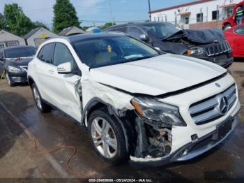  Salvage Mercedes-Benz GLA