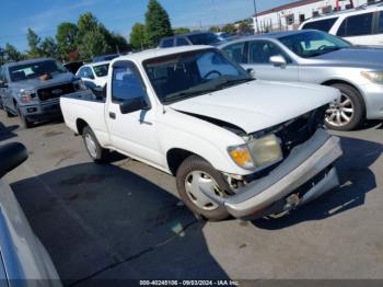  Salvage Toyota Tacoma