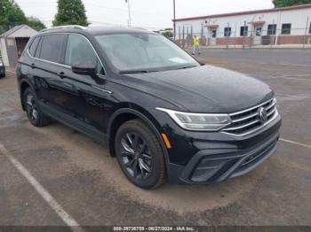  Salvage Volkswagen Tiguan