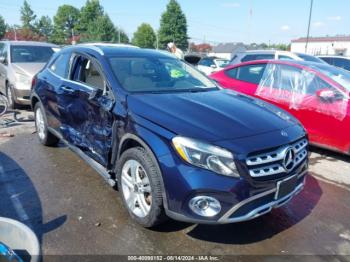  Salvage Mercedes-Benz GLA