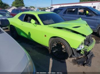  Salvage Dodge Challenger