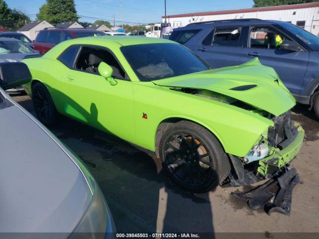  Salvage Dodge Challenger