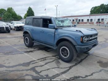  Salvage Ford Bronco