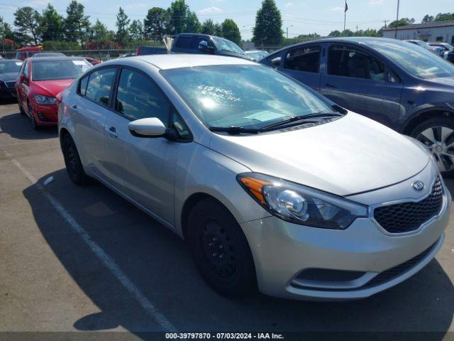  Salvage Kia Forte