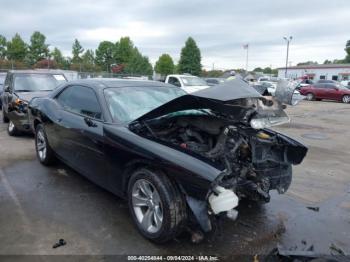  Salvage Dodge Challenger