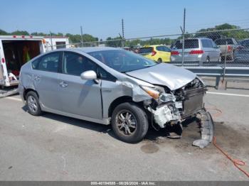  Salvage Toyota Prius