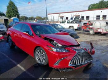  Salvage Lexus Es