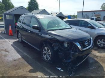  Salvage Nissan Pathfinder