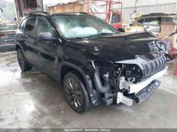  Salvage Jeep Cherokee