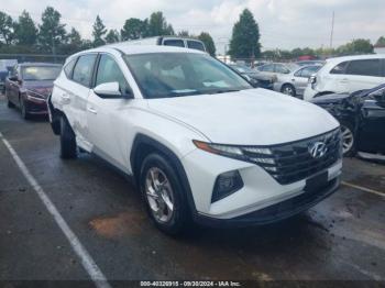  Salvage Hyundai TUCSON