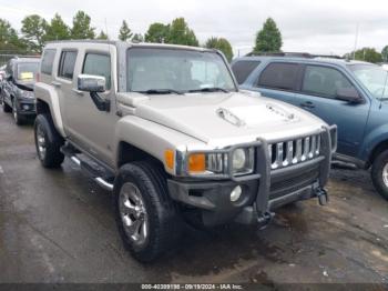  Salvage HUMMER H3 Suv