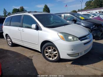  Salvage Toyota Sienna