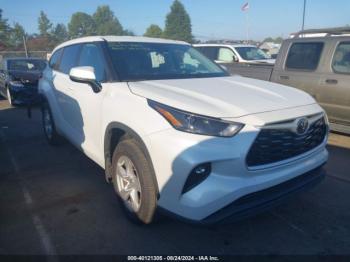  Salvage Toyota Highlander