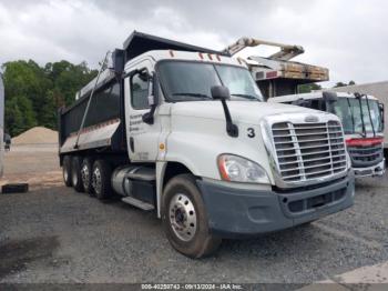  Salvage Freightliner Cascadia 125