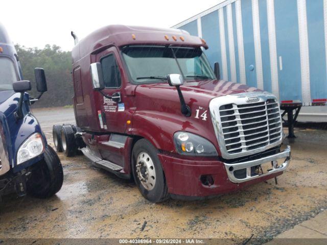  Salvage Freightliner Cascadia 125