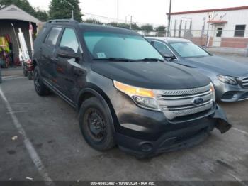  Salvage Ford Explorer