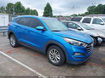  Salvage Hyundai TUCSON