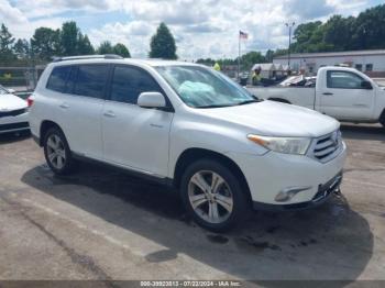  Salvage Toyota Highlander