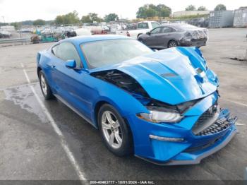  Salvage Ford Mustang