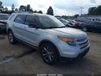  Salvage Ford Explorer