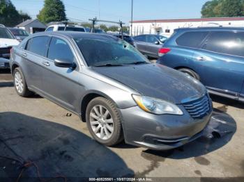  Salvage Chrysler 200