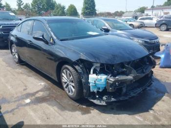  Salvage Lexus Es