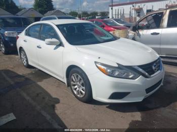  Salvage Nissan Altima