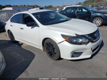  Salvage Nissan Altima