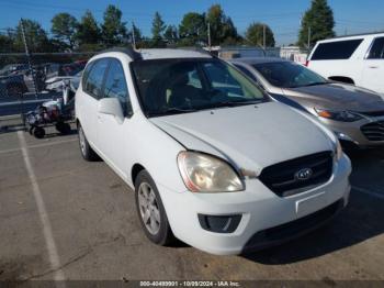  Salvage Kia Rondo