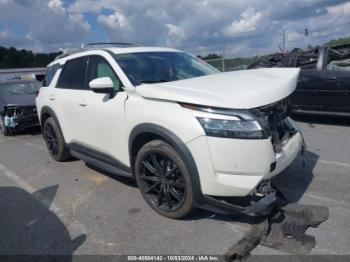  Salvage Nissan Pathfinder