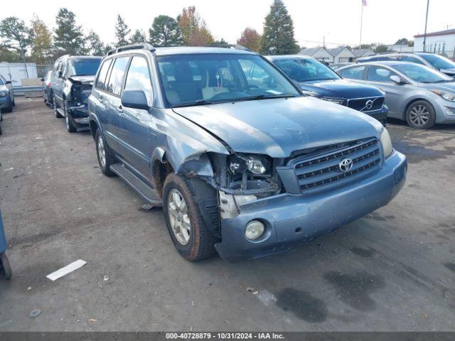  Salvage Toyota Highlander