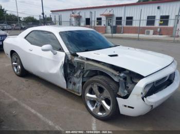  Salvage Dodge Challenger