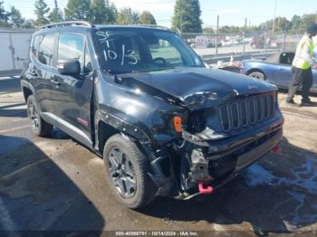  Salvage Jeep Renegade