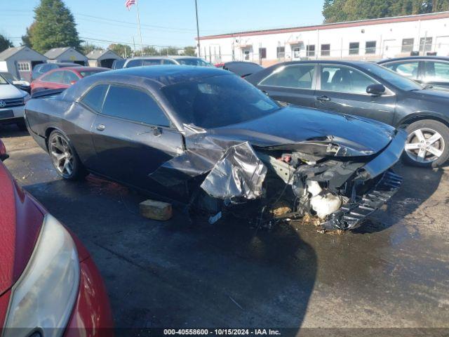  Salvage Dodge Challenger