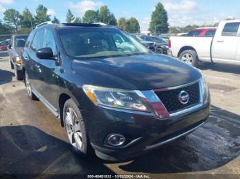  Salvage Nissan Pathfinder