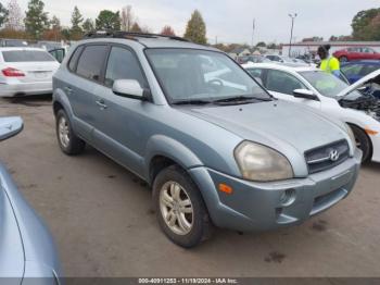  Salvage Hyundai TUCSON