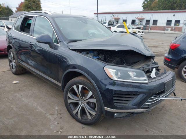  Salvage Volkswagen Touareg