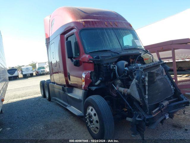  Salvage Freightliner Cascadia 125