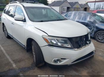  Salvage Nissan Pathfinder