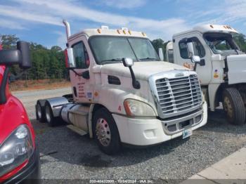  Salvage Freightliner Cascadia 113