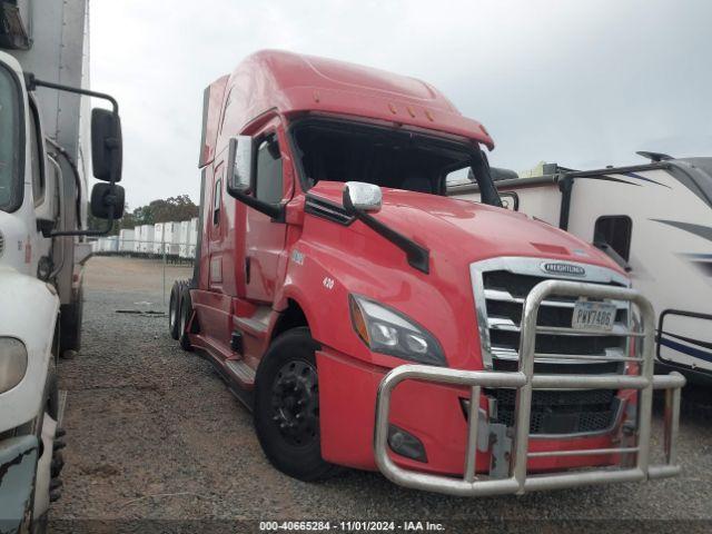  Salvage Freightliner New Cascadia 126