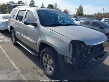  Salvage GMC Yukon