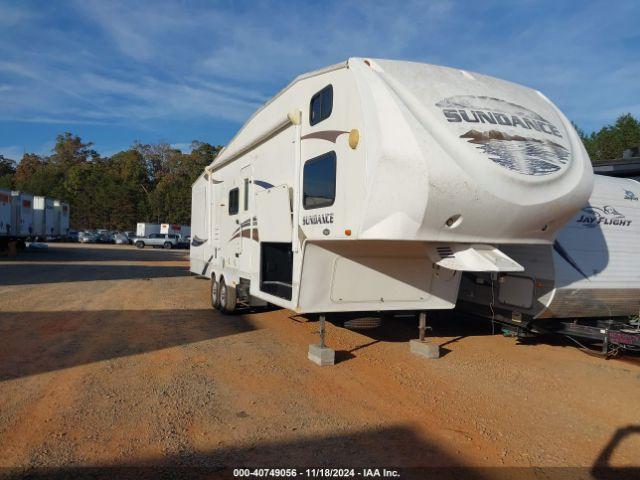  Salvage Heartland Sundance Fifth Wheel