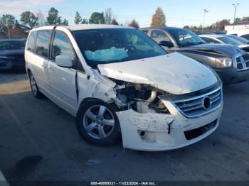  Salvage Volkswagen Routan