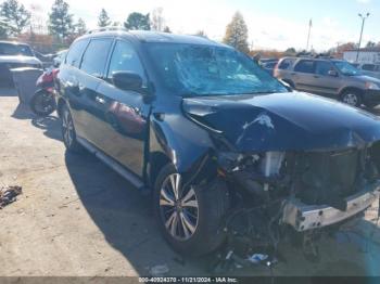  Salvage Nissan Pathfinder