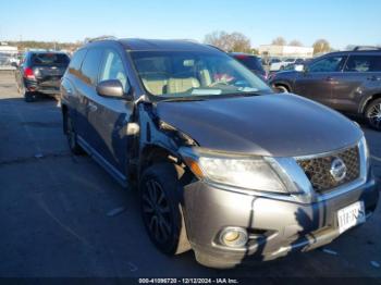  Salvage Nissan Pathfinder