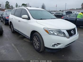  Salvage Nissan Pathfinder