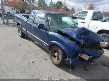  Salvage Chevrolet S-10