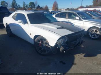  Salvage Dodge Challenger