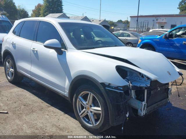  Salvage Porsche Cayenne